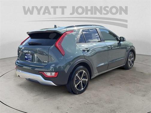 2023 Kia Niro EX