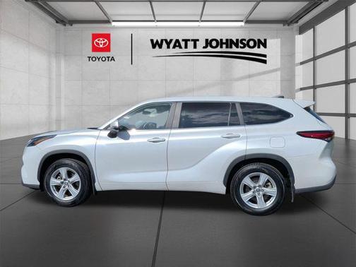 Wind Chill Pearl 2023 Toyota Highlander L