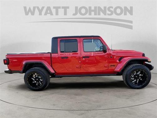 2022 Jeep Gladiator Sport S