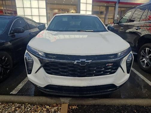 2024 Chevrolet Trax FWD 1RS