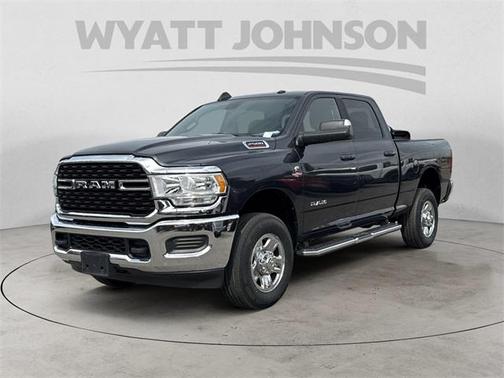 2022 RAM 2500 Big Horn Crew Cab 4x4 6'4' Box