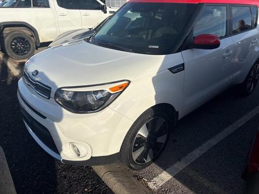 2017 Kia Soul +