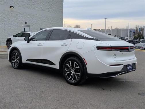 2023 Toyota Crown XLE