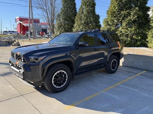 2025 Toyota 4Runner TRD Off Road