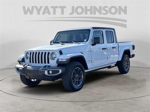 2023 Jeep Gladiator Overland