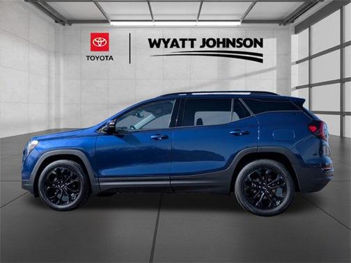 2022 GMC Terrain SLT