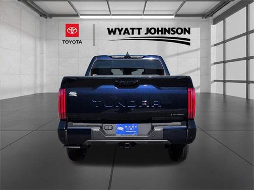 2026 Toyota Tundra Hybrid Platinum