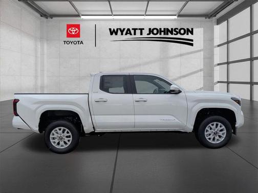 Ice Cap 2026 Toyota Tacoma SR5