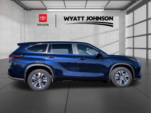 Blueprint 2024 Toyota Highlander XLE