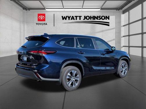 Blueprint 2024 Toyota Highlander XLE