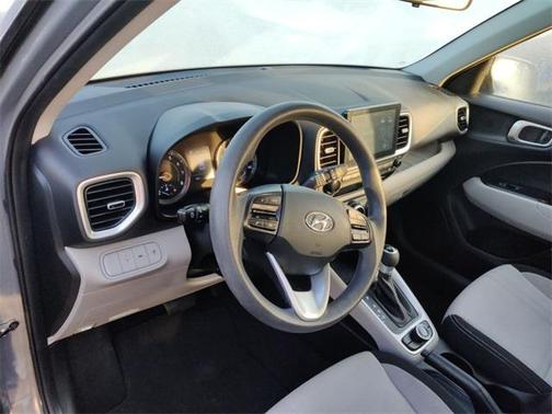 2020 Hyundai VENUE SEL