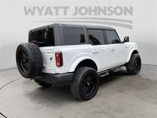 2023 Ford Bronco Outer Banks