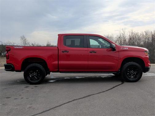 2024 Chevrolet Silverado 1500 Custom Trail Boss