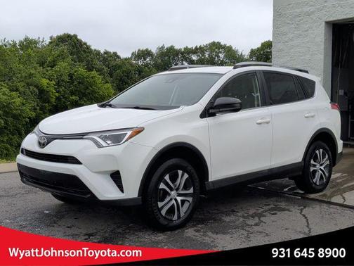 Super White 2017 Toyota RAV4 LE