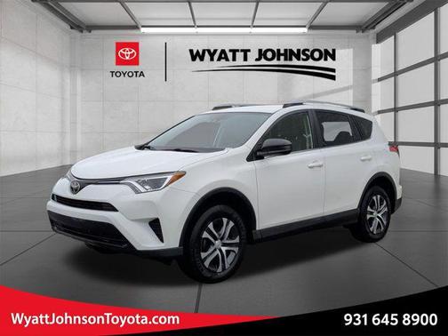 Super White 2017 Toyota RAV4 LE