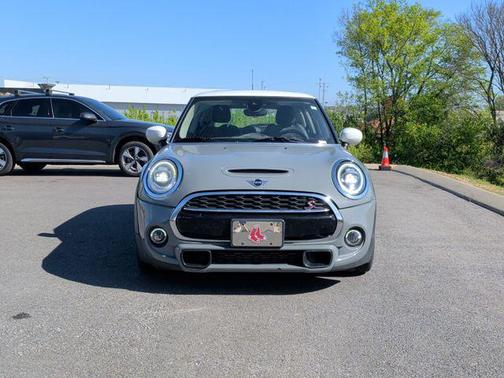 Moonwalk Grey Metallic 2020 MINI Hardtop Cooper S