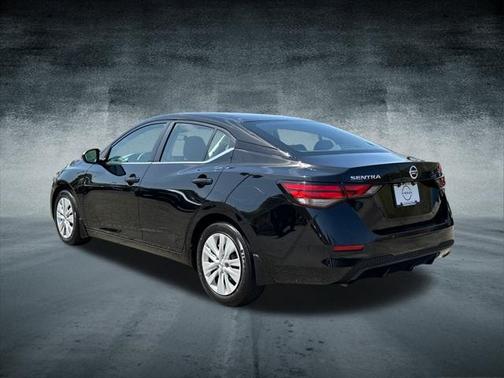 2022 Nissan Sentra S