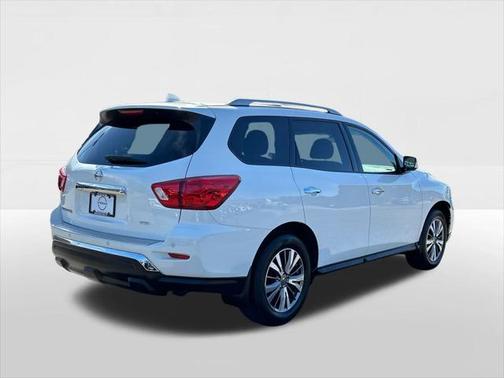2020 Nissan Pathfinder S 4WD