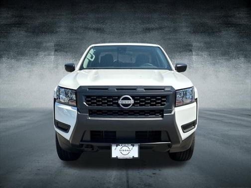 2025 Nissan Frontier S