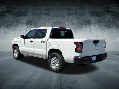 2025 Nissan Frontier S