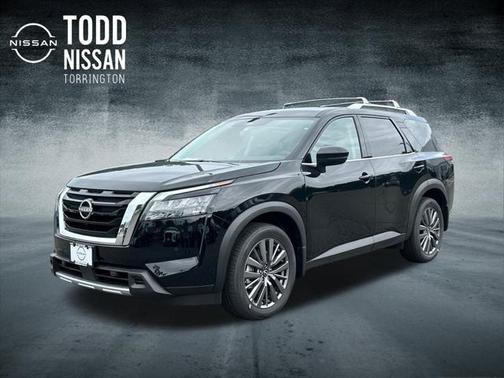 2025 Nissan Pathfinder SL 4WD