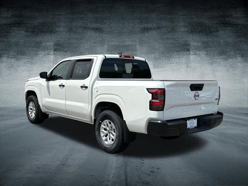 2025 Nissan Frontier S