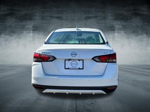 2024 Nissan Versa 1.6 SV