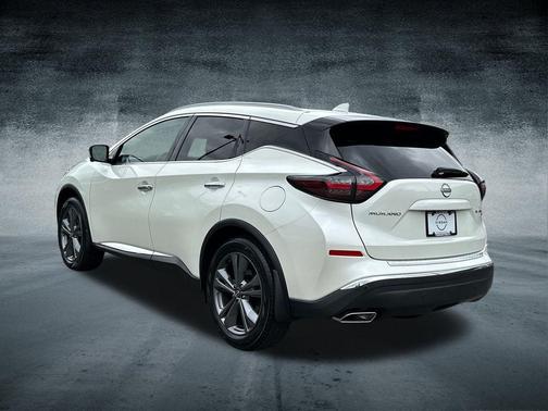 2023 Nissan Murano Platinum