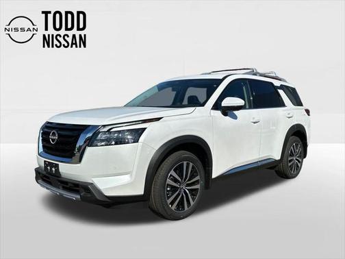 2025 Nissan Pathfinder Platinum 4WD