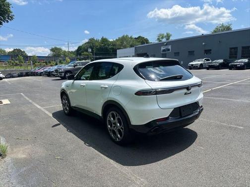 2024 Alfa Romeo Tonale Veloce EAWD