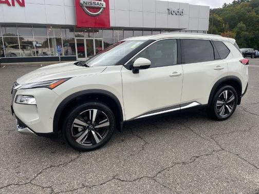 2023 Nissan Rogue Platinum