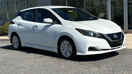 2022 Nissan Leaf S
