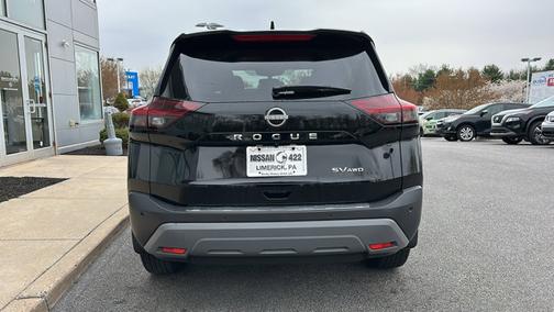 2022 Nissan Rogue SV