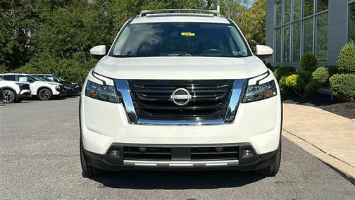 2022 Nissan Pathfinder Platinum