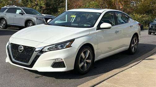 2021 Nissan Altima 2.5 SV