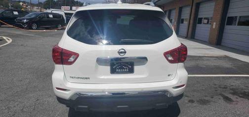 2020 Nissan Pathfinder SV 2WD