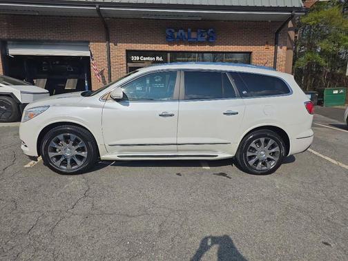 WHITE 2017 Buick Enclave Premium