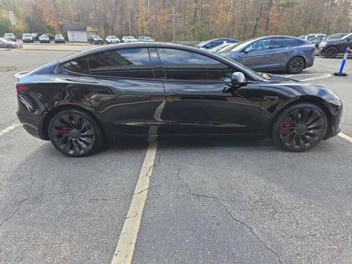 2023 Tesla Model 3 Performance