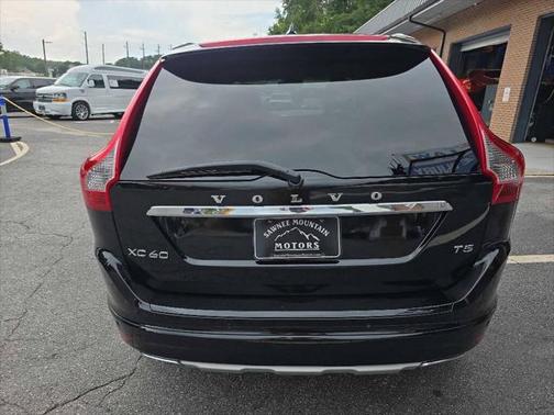 2017 Volvo XC60 T5 Inscription