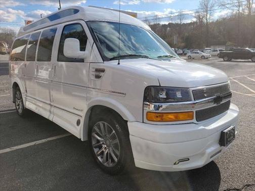 2021 Chevrolet Express 2500 LS