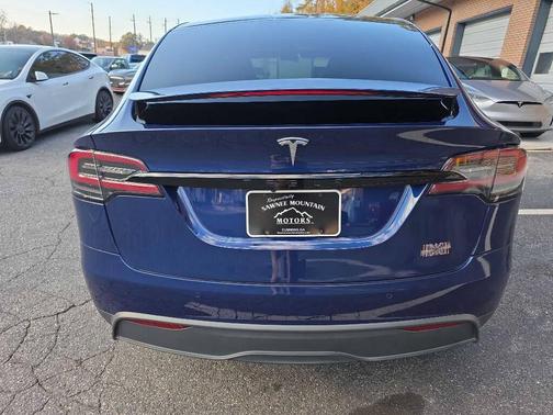 2022 Tesla Model X Plaid Tri Motor All-Wheel Drive