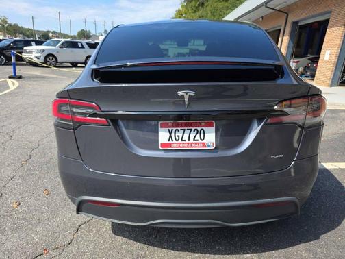2022 Tesla Model X Plaid Tri Motor All-Wheel Drive