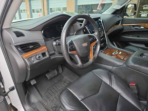 2017 Cadillac Escalade Base
