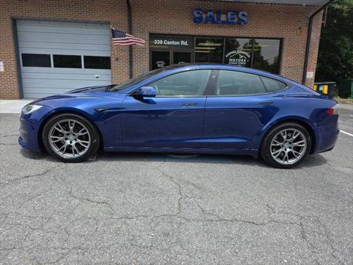 2022 Tesla Model S Base