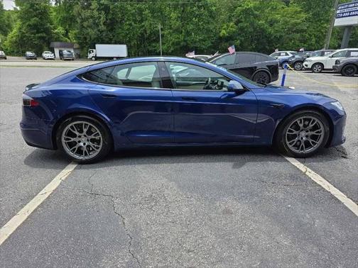 2022 Tesla Model S Base