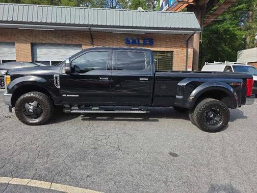 2017 Ford F-350 Lariat