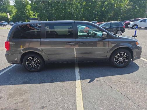 2016 Dodge Grand Caravan AVP/SE