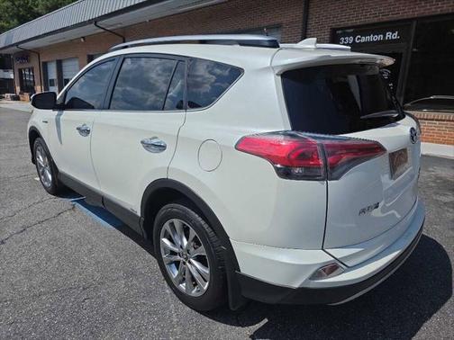 2017 Toyota RAV4 Hybrid Limited