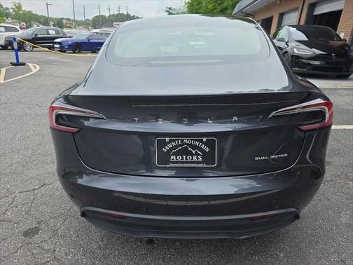 2024 Tesla Model 3 Long Range