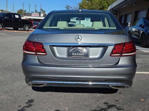 2016 Mercedes-Benz E-Class E 350 4dr Sedan